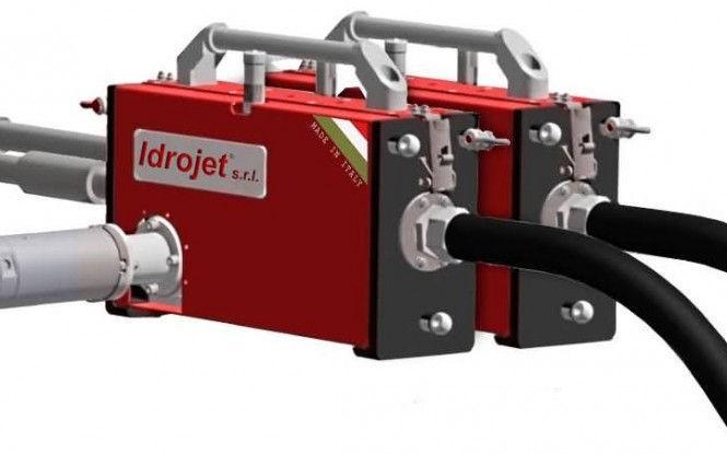 ربات پنوماتیکی (بادی) وات جهت رسوب زدایی داخلی مبدل بصورت دستی با 5 لنس مدل IDROBOX ساخت ایدروجت ایتالیا
